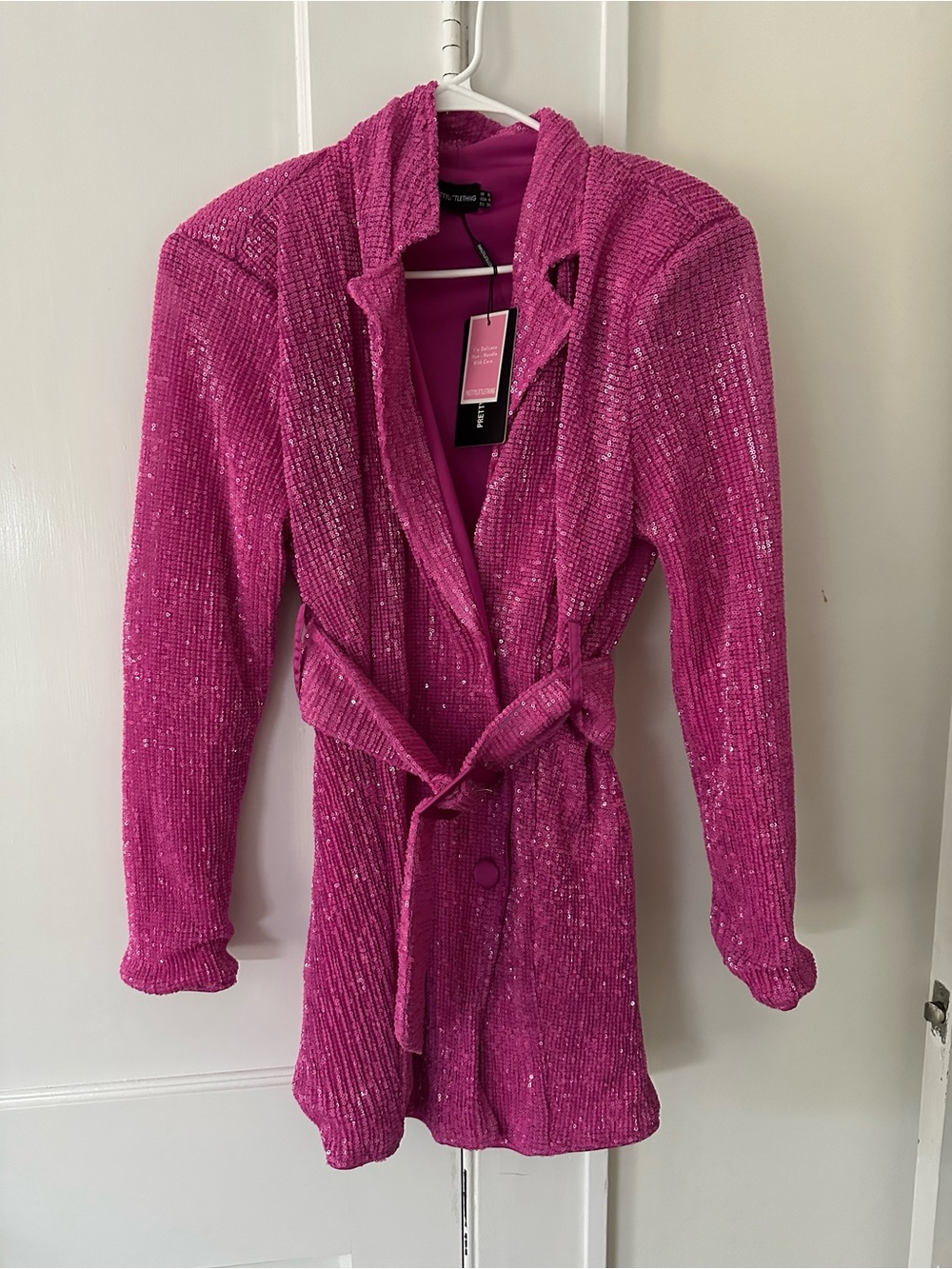 PrettyLittleThing Hot Pink Sequin Mini Dress Blazer - Picture 3 of 7